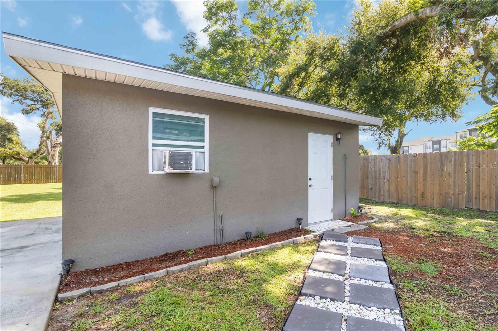 AVONDALE TERRACE - Residential