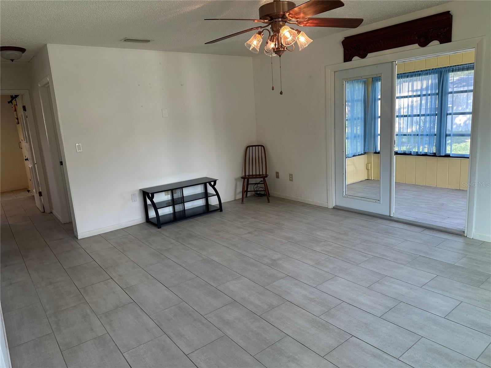 PINE RUN ESTATE - Residential