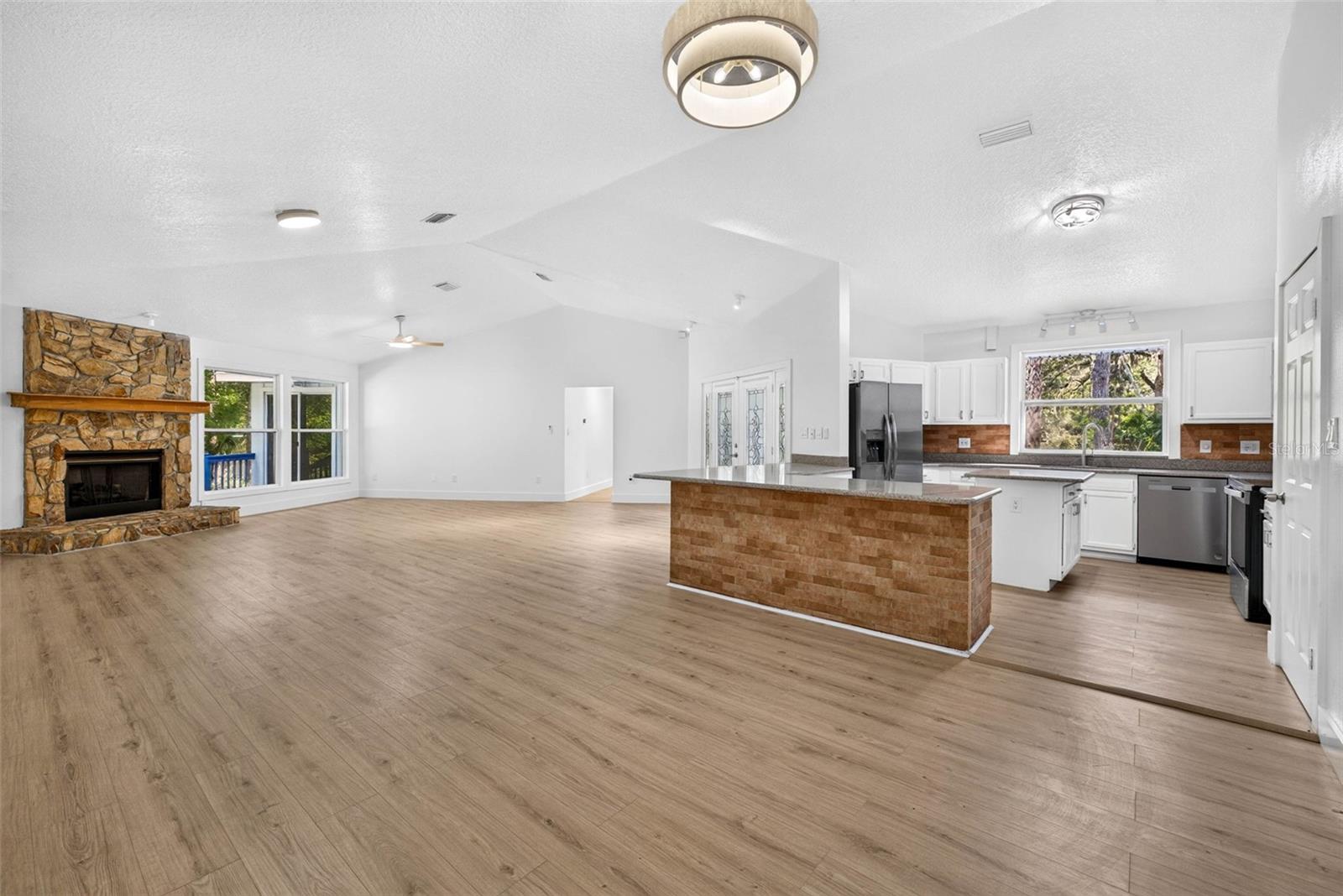 HOMOSASSA CO SUB - Residential