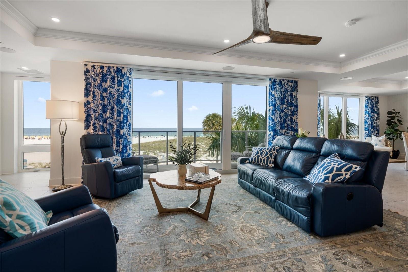PURA VIDA RESIDENCES CONDO - Residential