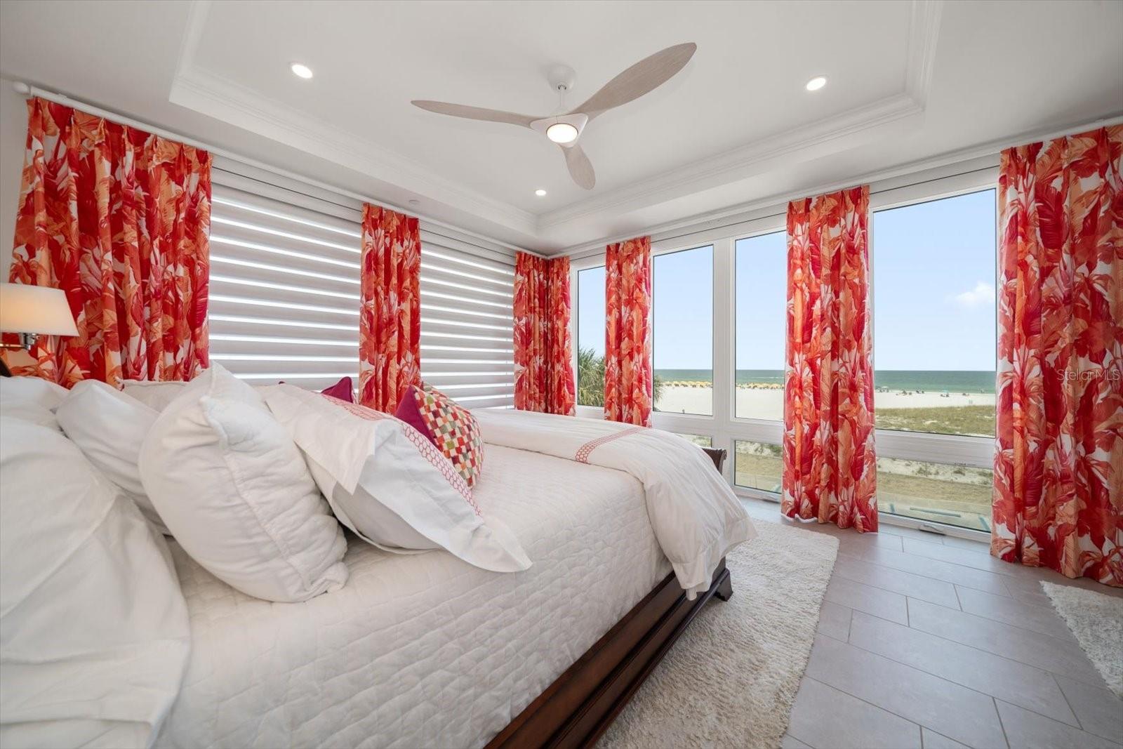 PURA VIDA RESIDENCES CONDO - Residential