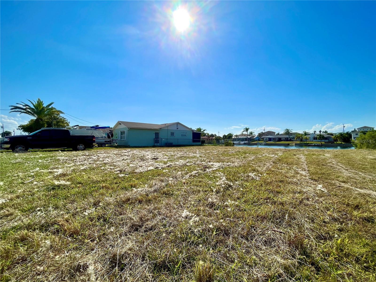 HERNANDO BEACH - Land