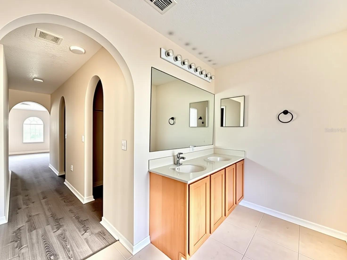 NEWBERRY PLACE - Residential