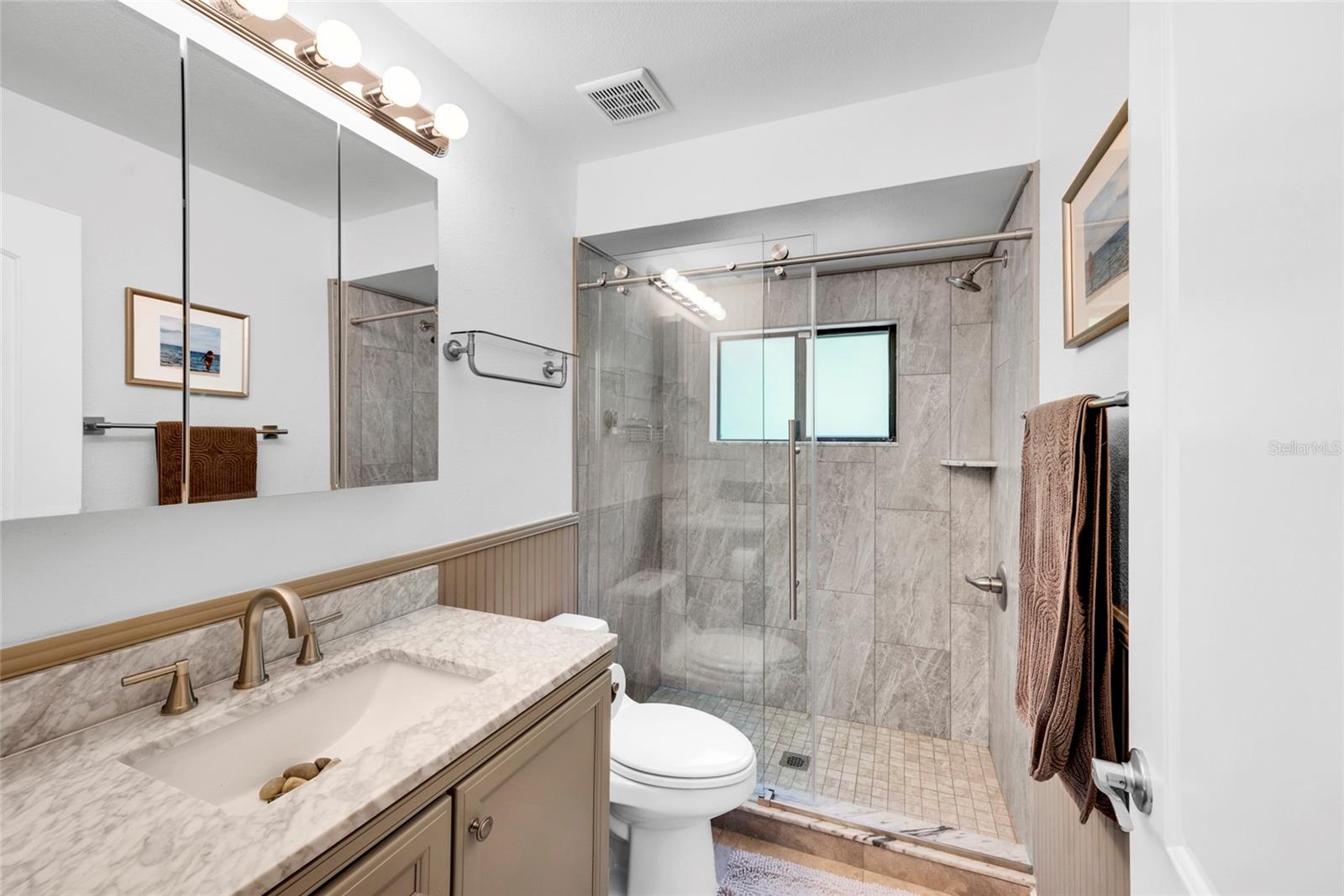 WHISPERING WOODS - Residential Lease