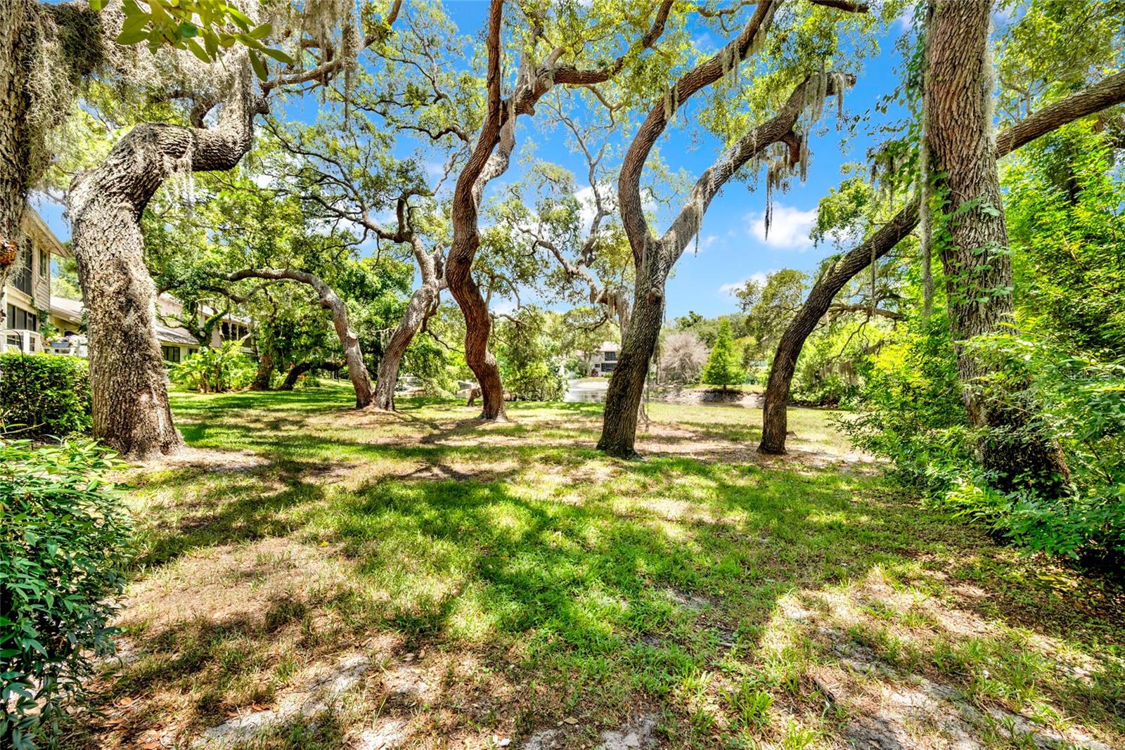 WHISPERING WOODS - Residential Lease