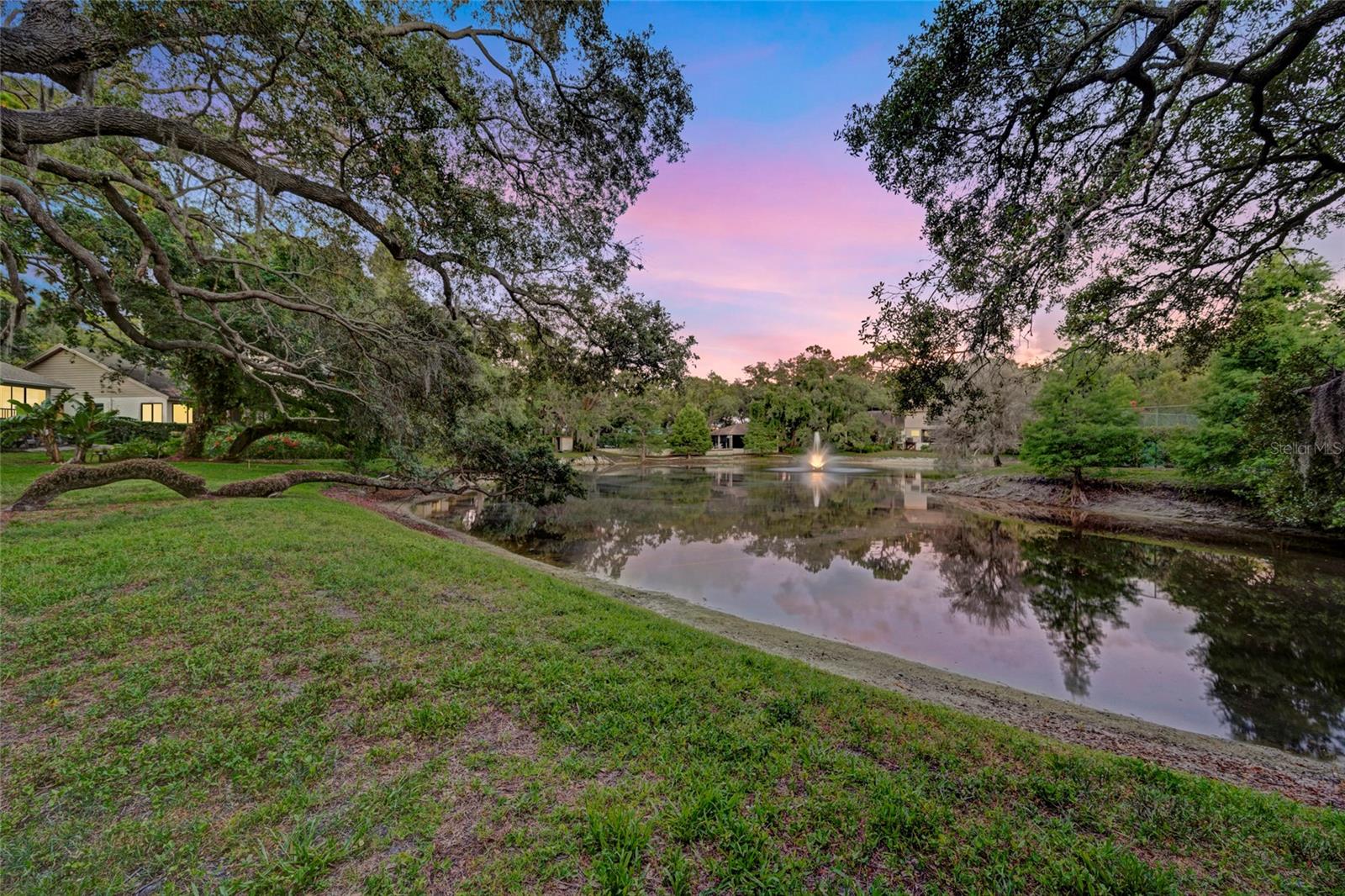 WHISPERING WOODS - Residential Lease
