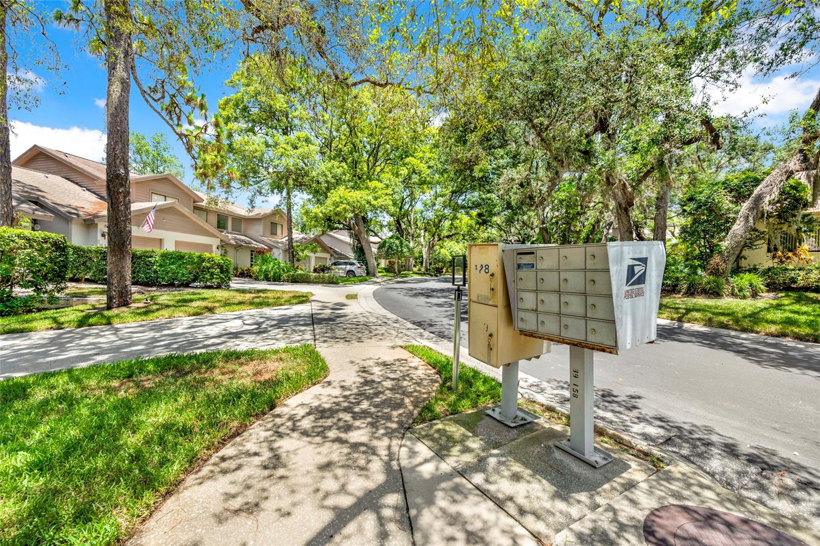 WHISPERING WOODS - Residential Lease