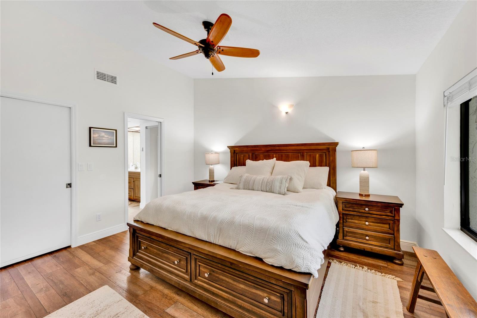 WHISPERING WOODS - Residential Lease