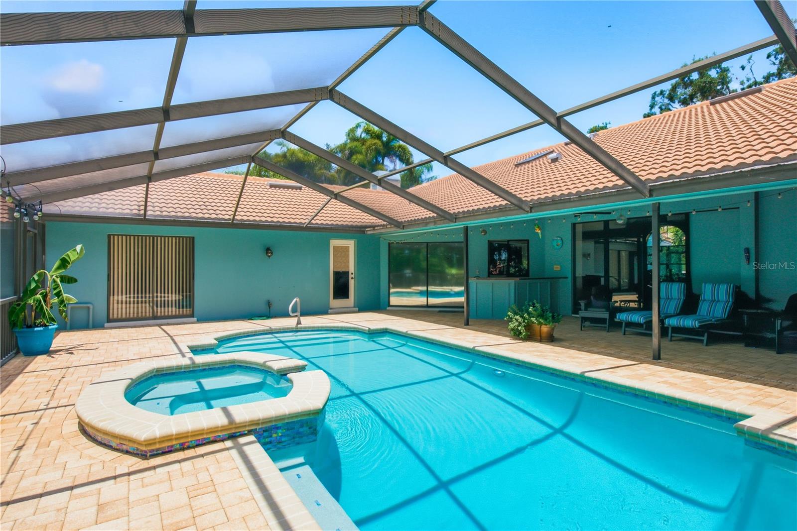 RESERVE AT LAKE TARPON THE - Residential