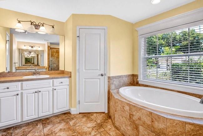 SUNNYWOOD - Residential