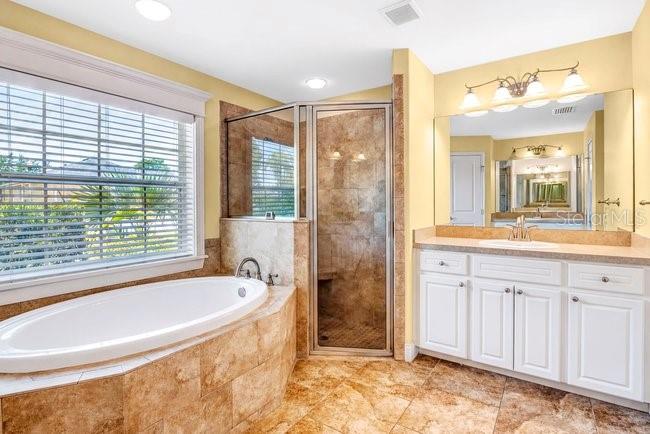 SUNNYWOOD - Residential