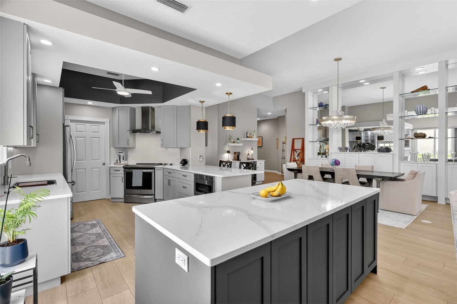 VILLAGEWALK - Residential