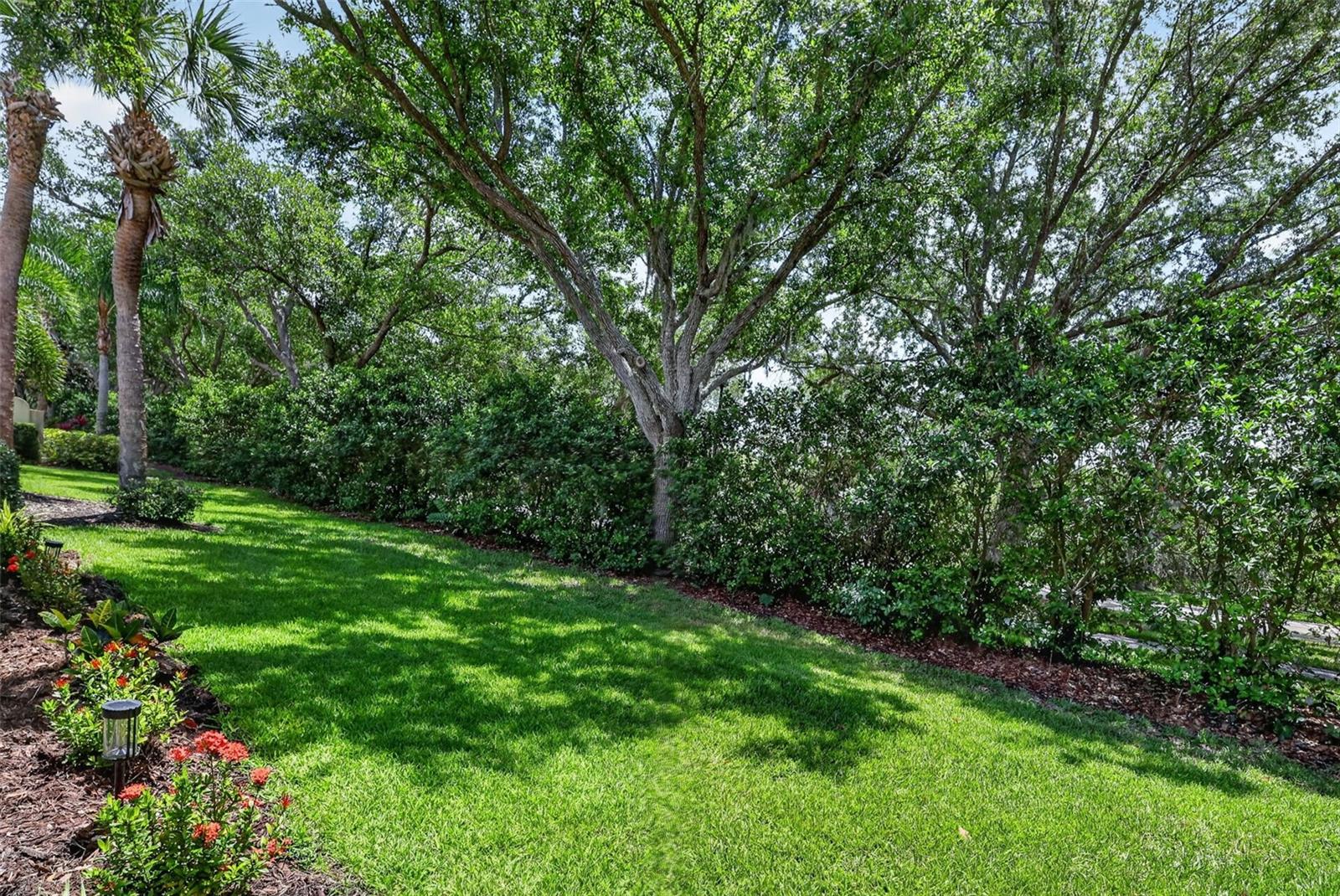 VILLAGEWALK - Residential
