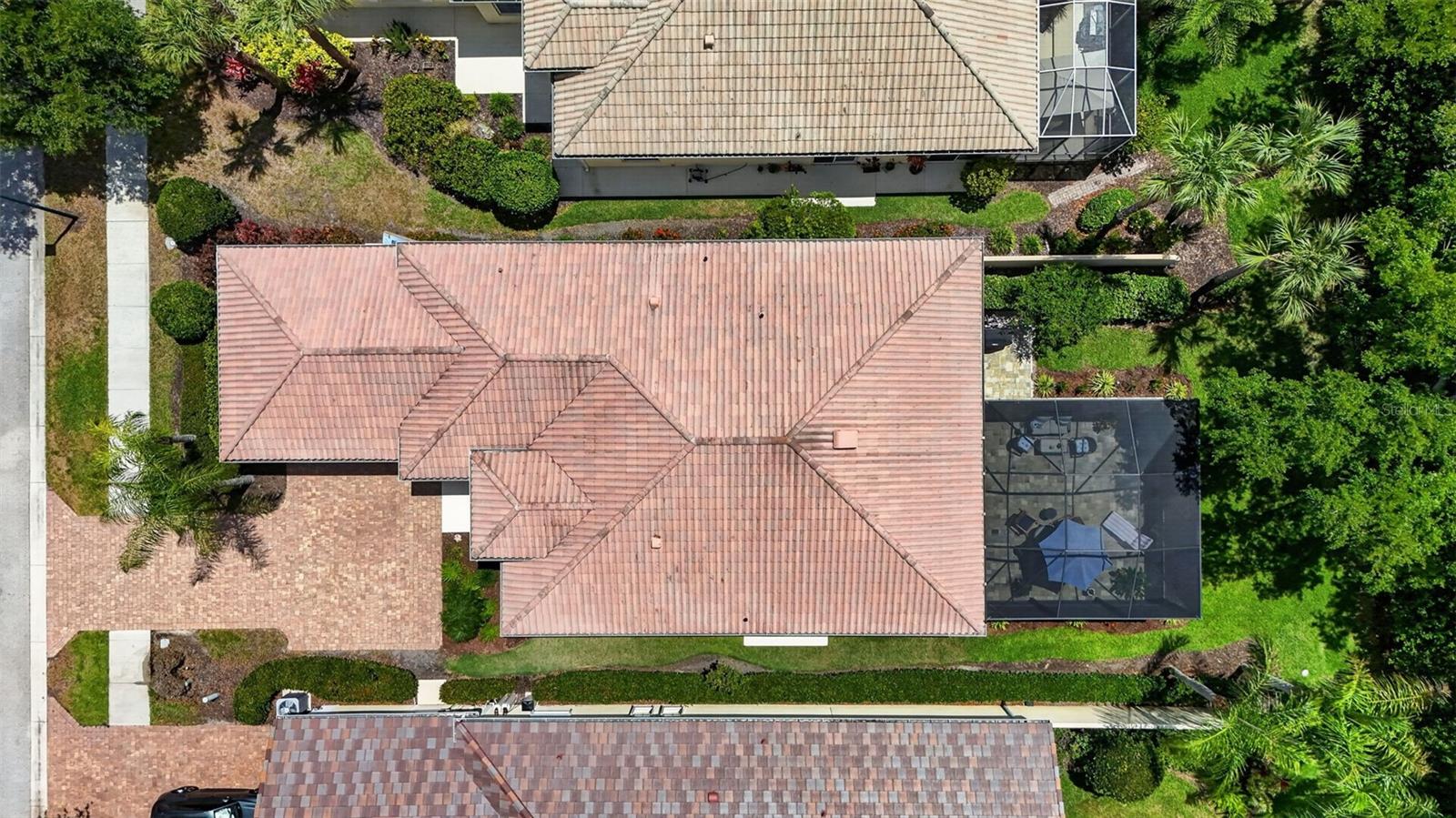 VILLAGEWALK - Residential
