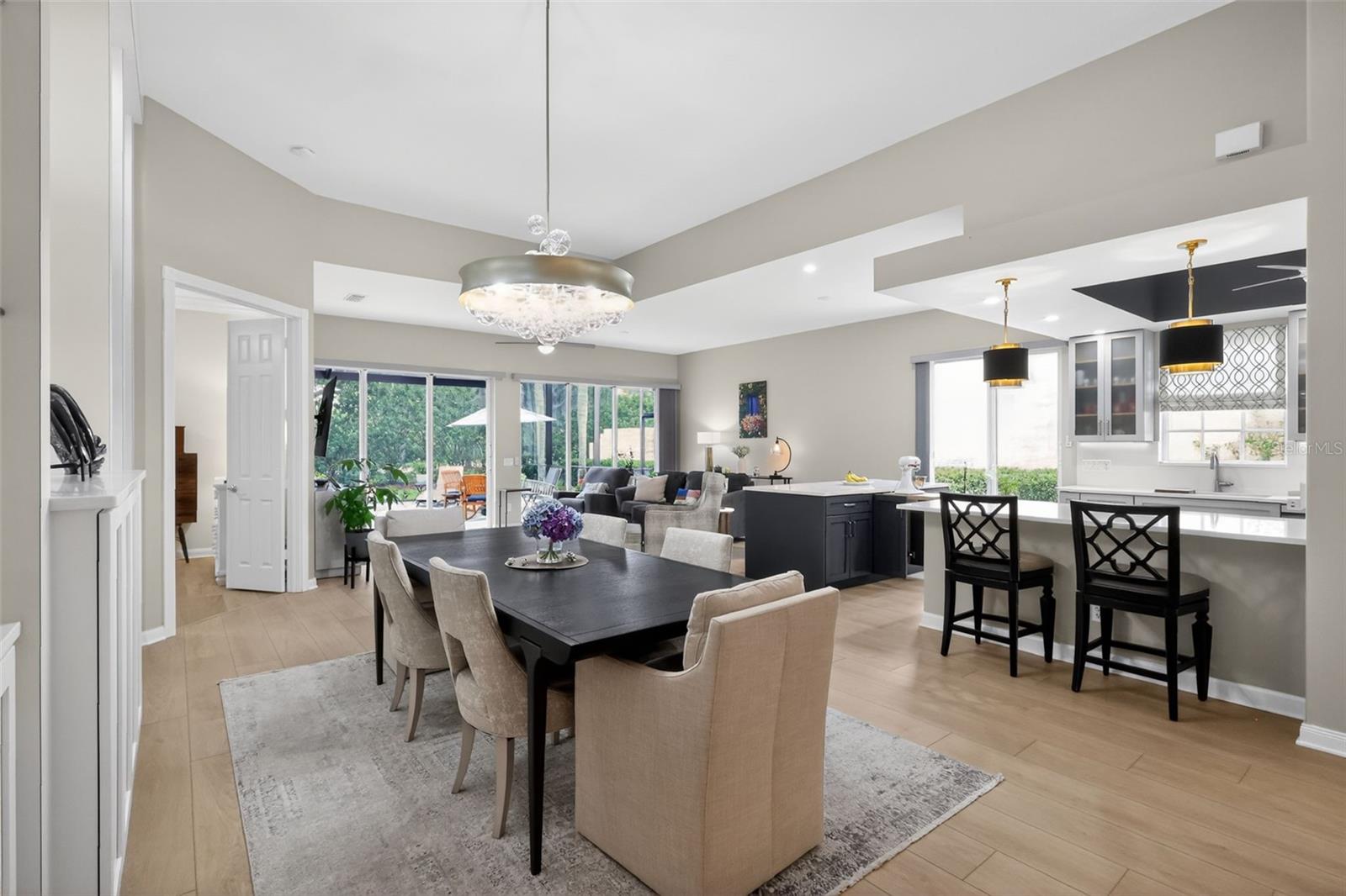 VILLAGEWALK - Residential