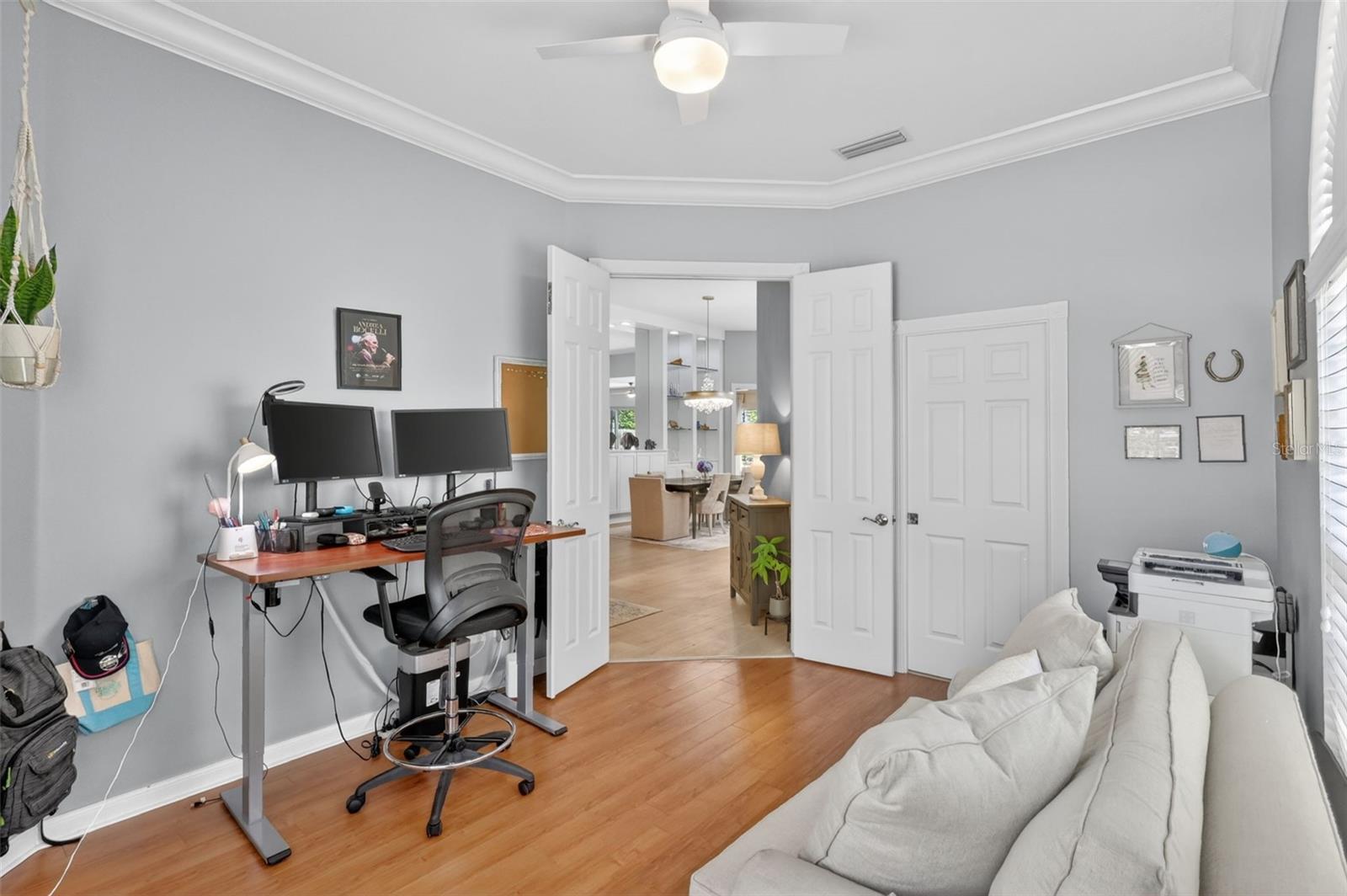 VILLAGEWALK - Residential