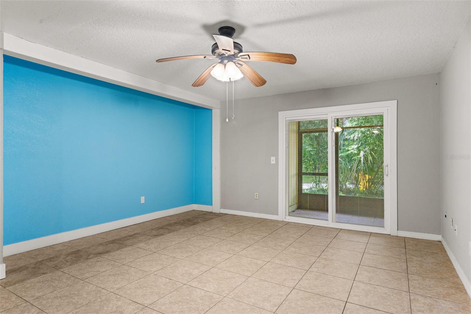 DESTINY SPGS CONDO - Residential