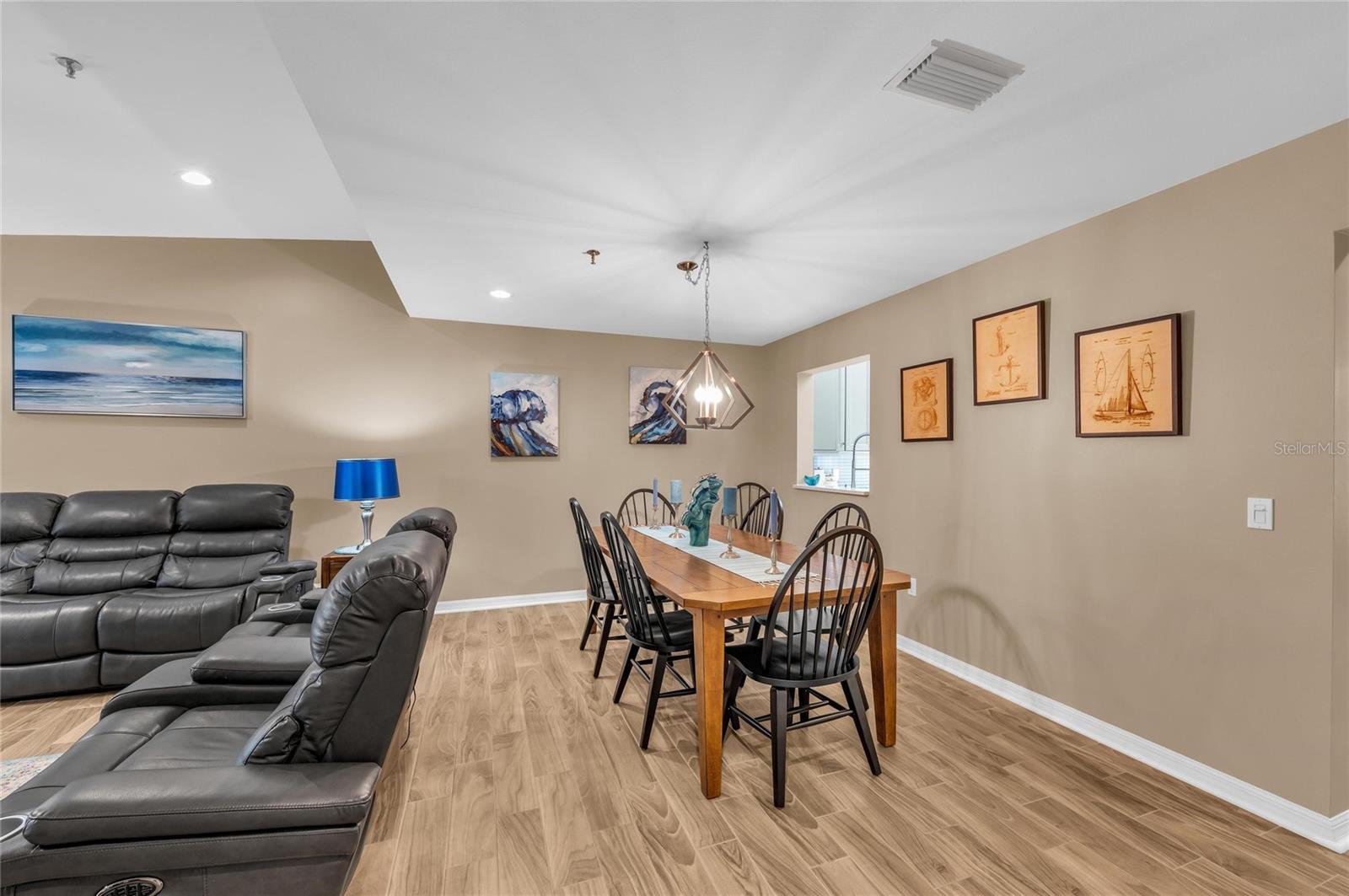 HARBOUR OAKS 2 - Residential