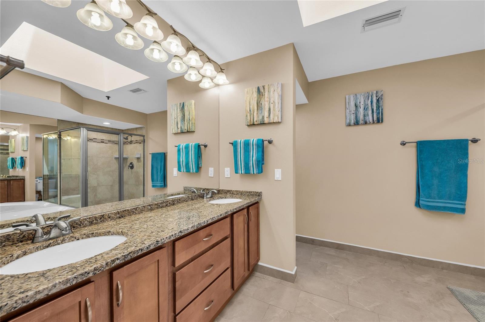 HARBOUR OAKS 2 - Residential