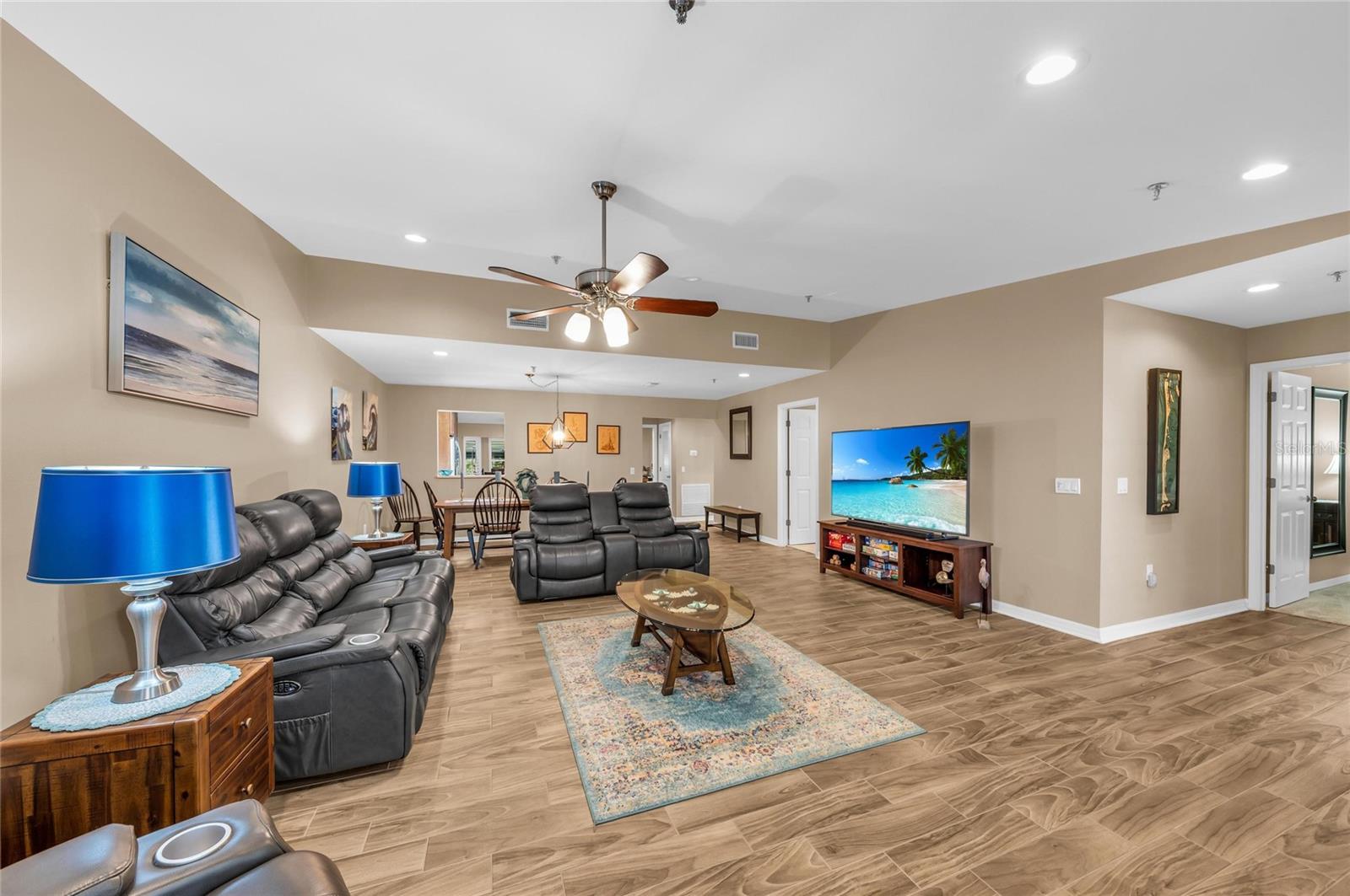 HARBOUR OAKS 2 - Residential