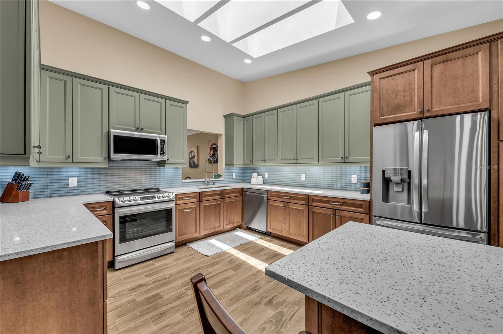 HARBOUR OAKS 2 - Residential