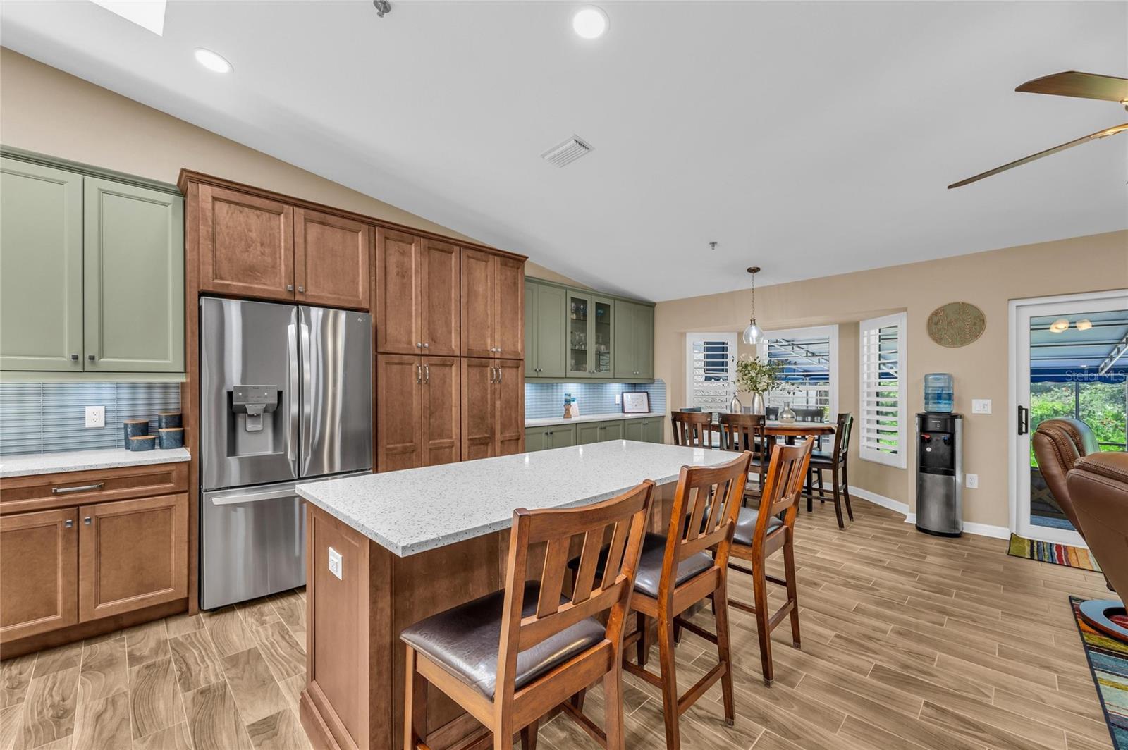 HARBOUR OAKS 2 - Residential