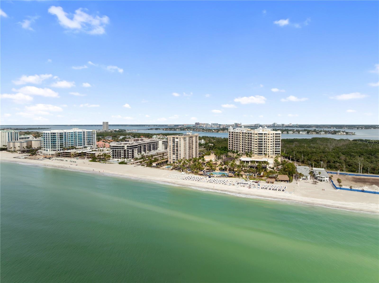 LIDO BEACH CLUB - Residential