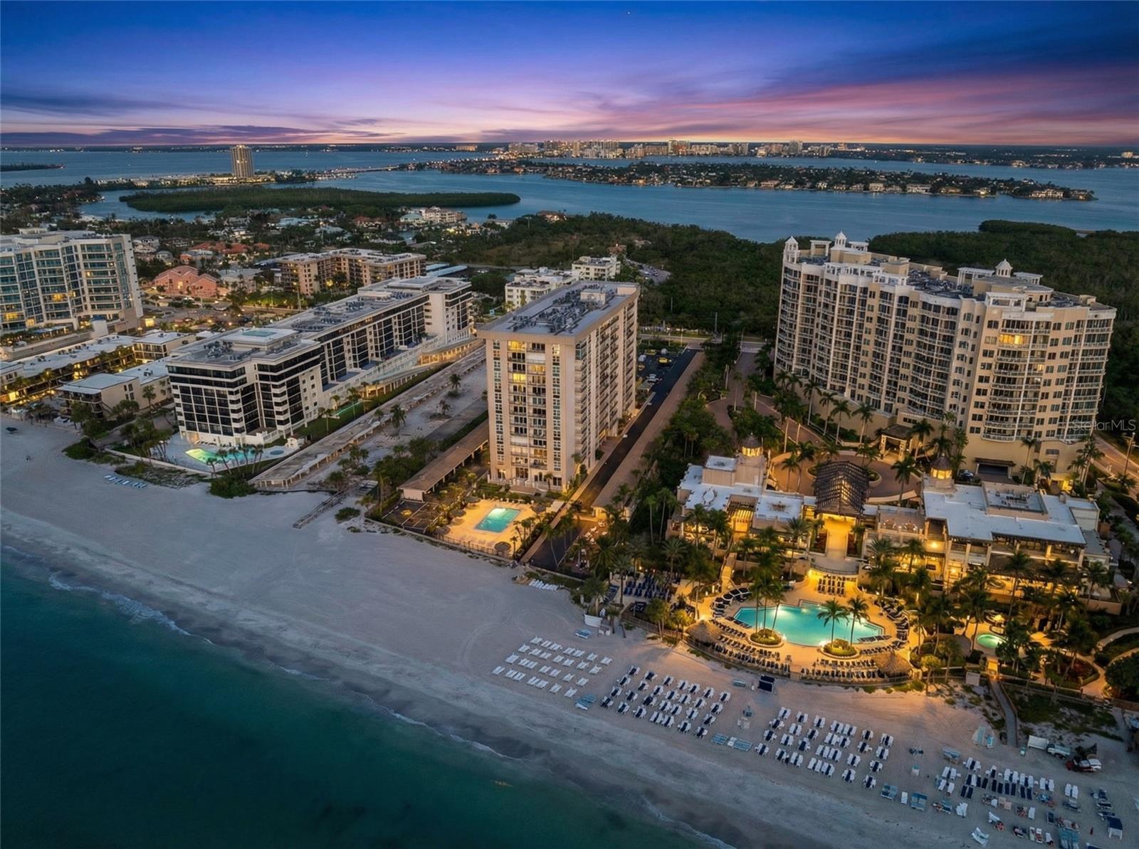 LIDO BEACH CLUB - Residential