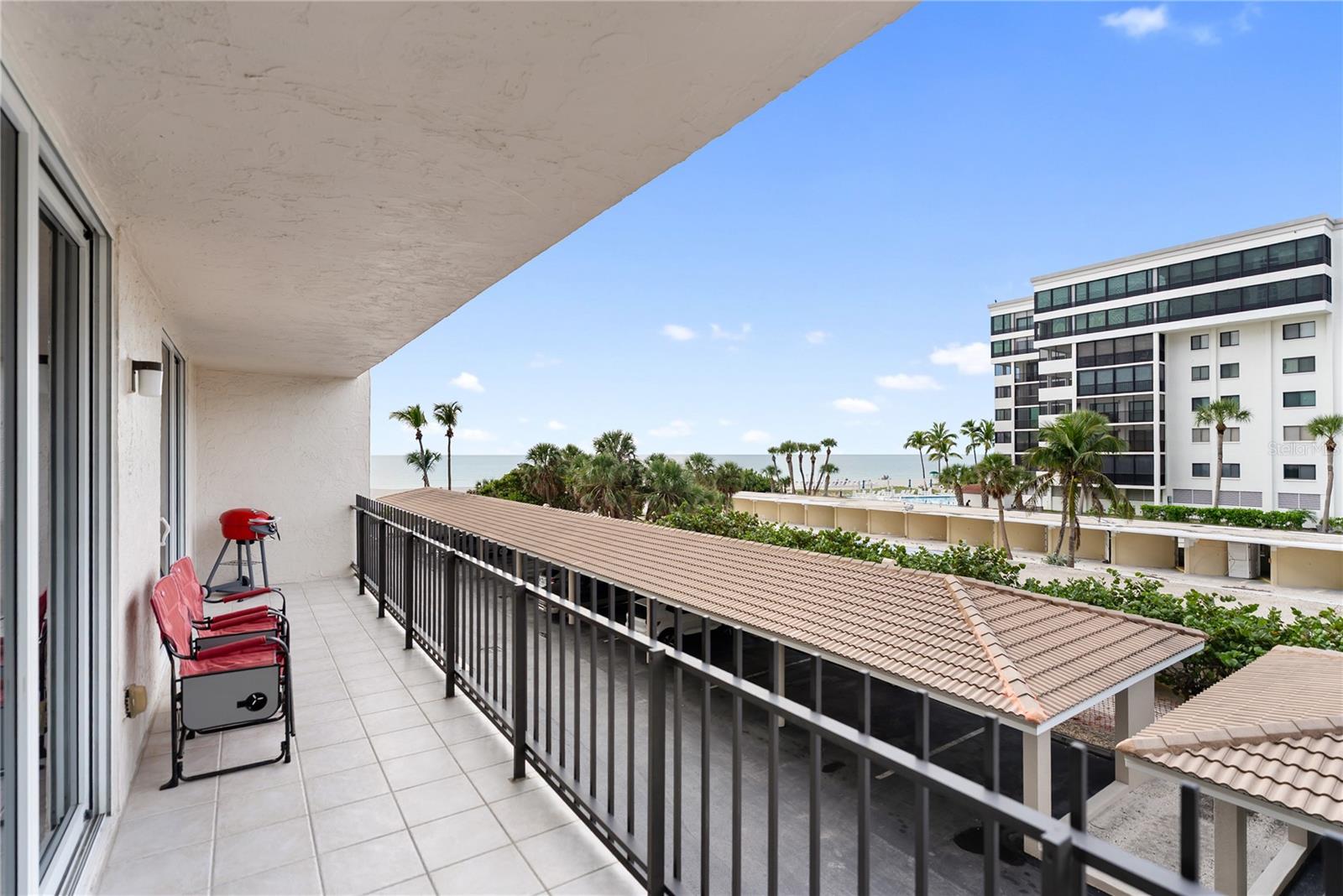 LIDO BEACH CLUB - Residential