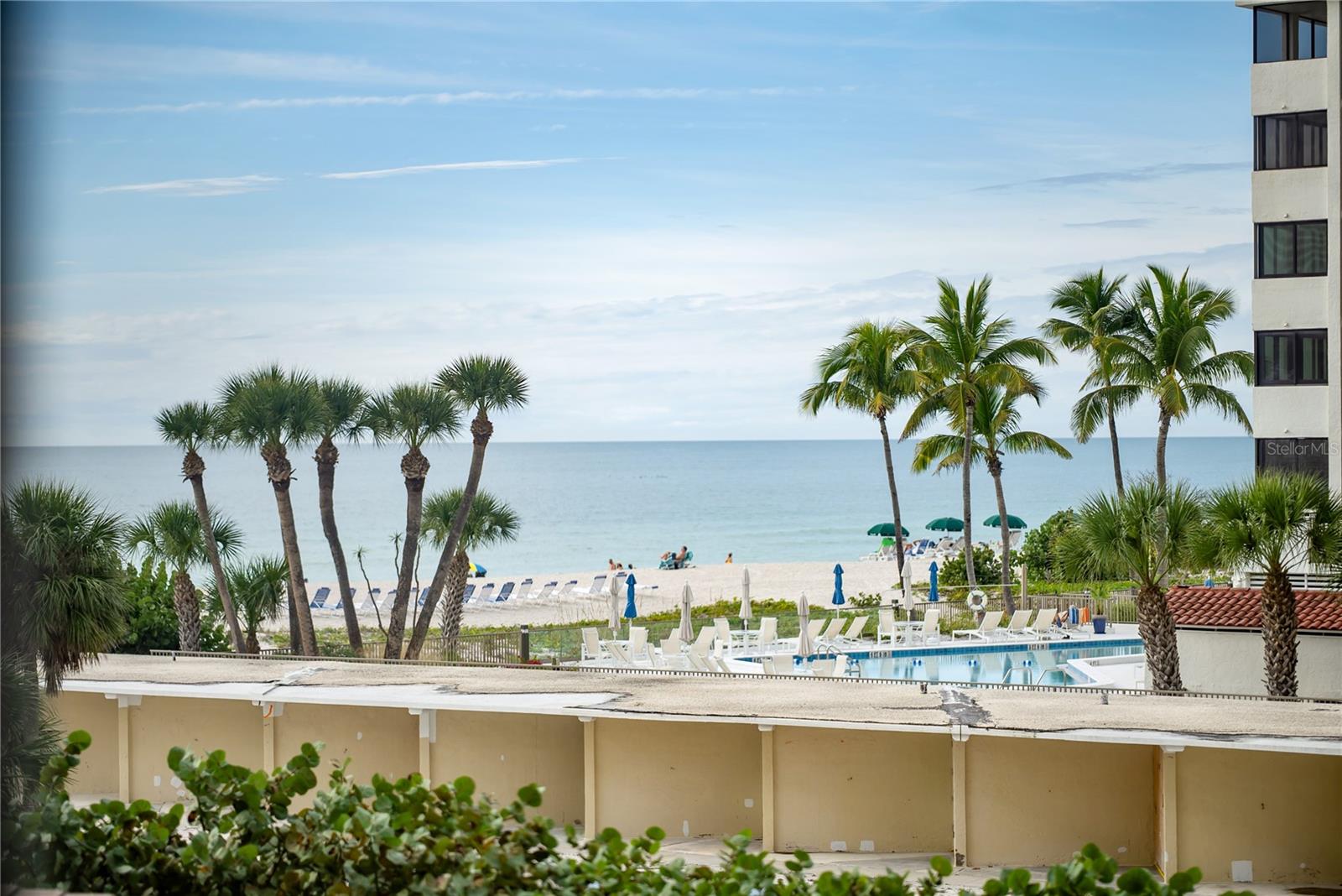 LIDO BEACH CLUB - Residential