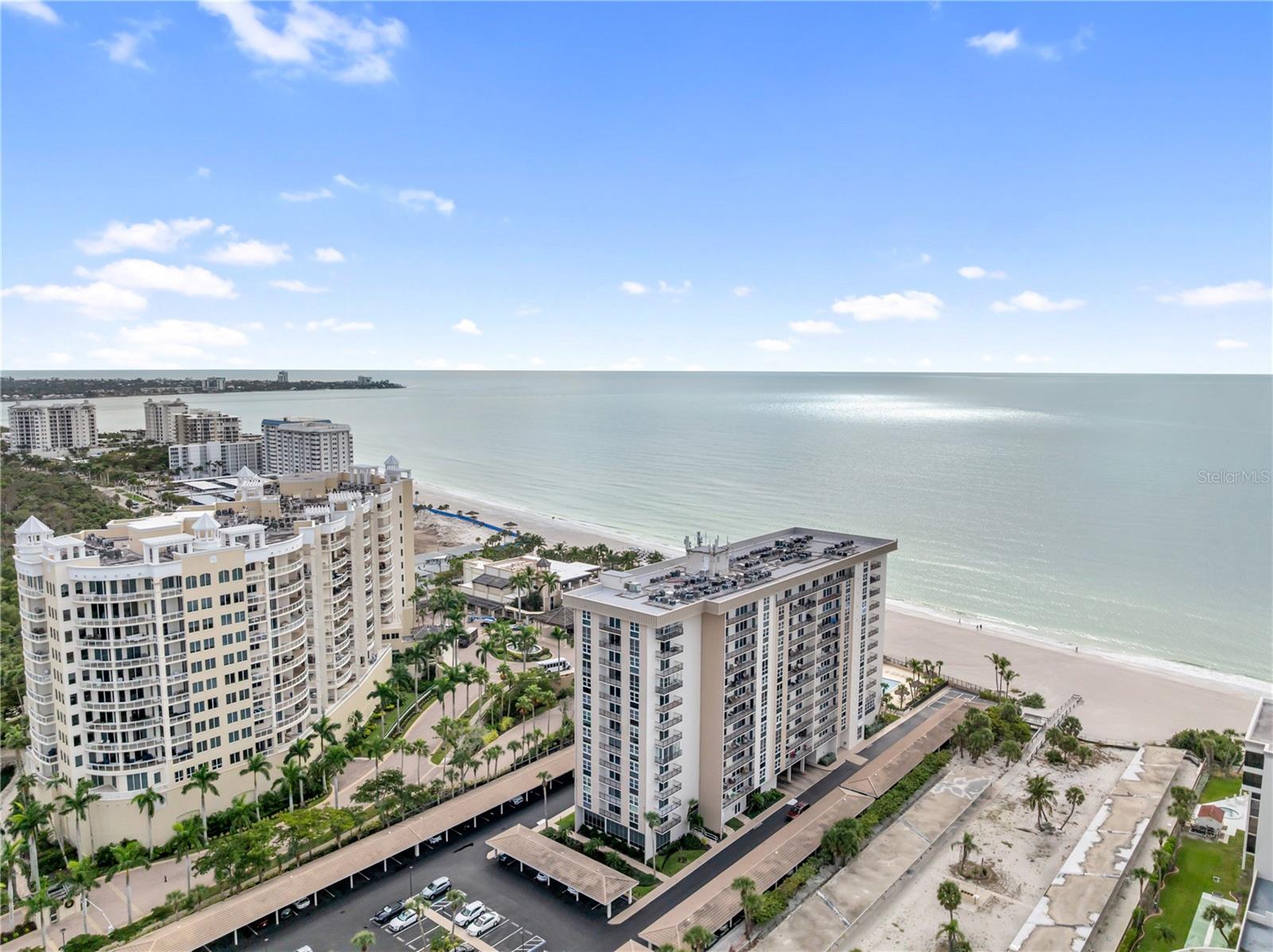LIDO BEACH CLUB - Residential