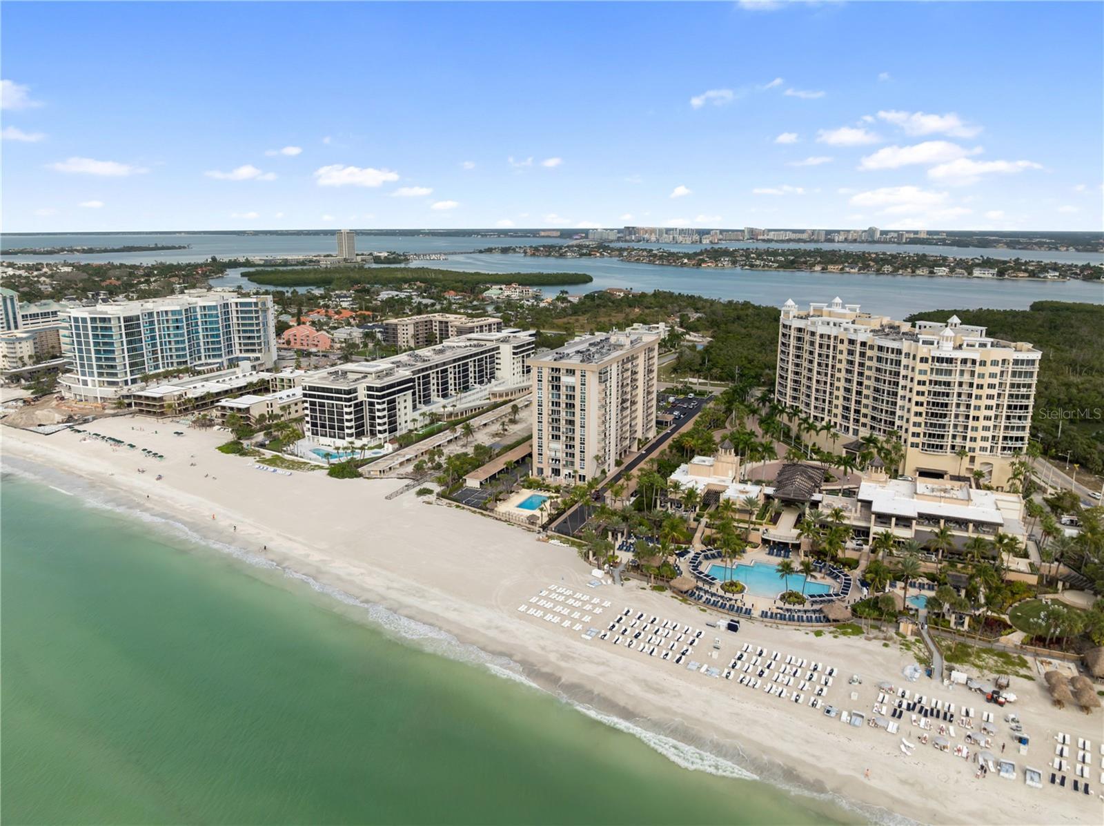 LIDO BEACH CLUB - Residential