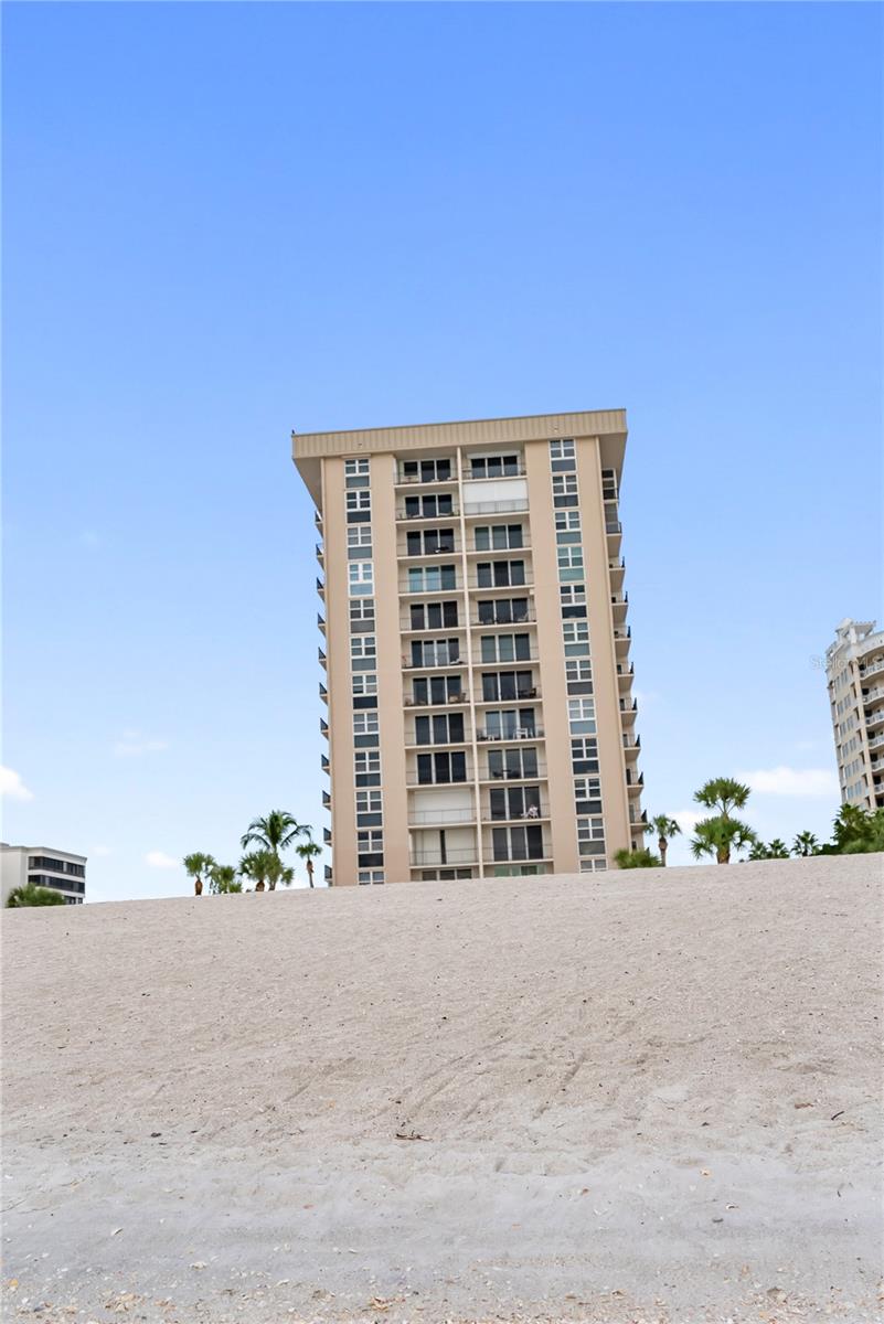 LIDO BEACH CLUB - Residential