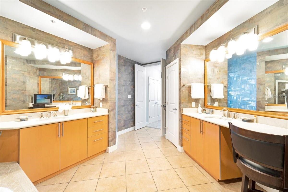 OCEAN VISTAS CONDO - Residential