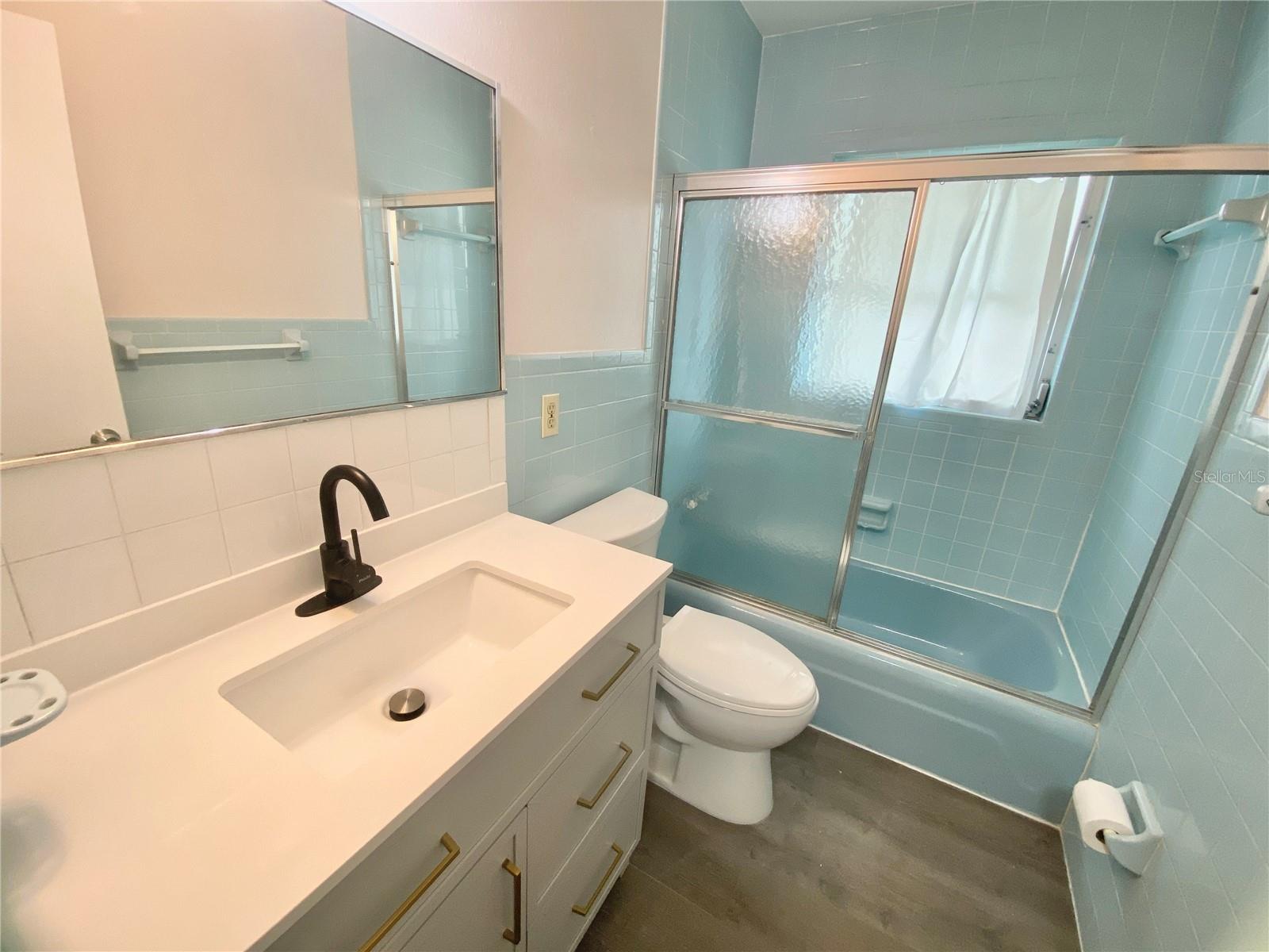 BAY CREST PARK UNIT 14 - Residential