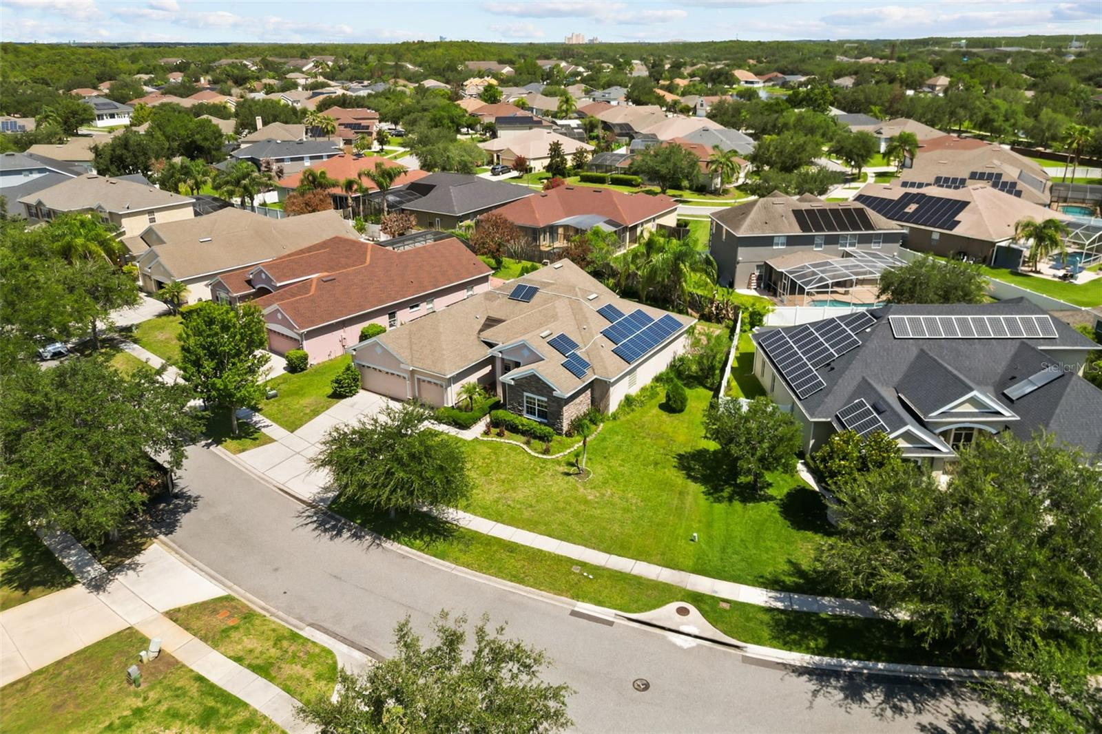 FALCON TRACE 45/3 - Residential