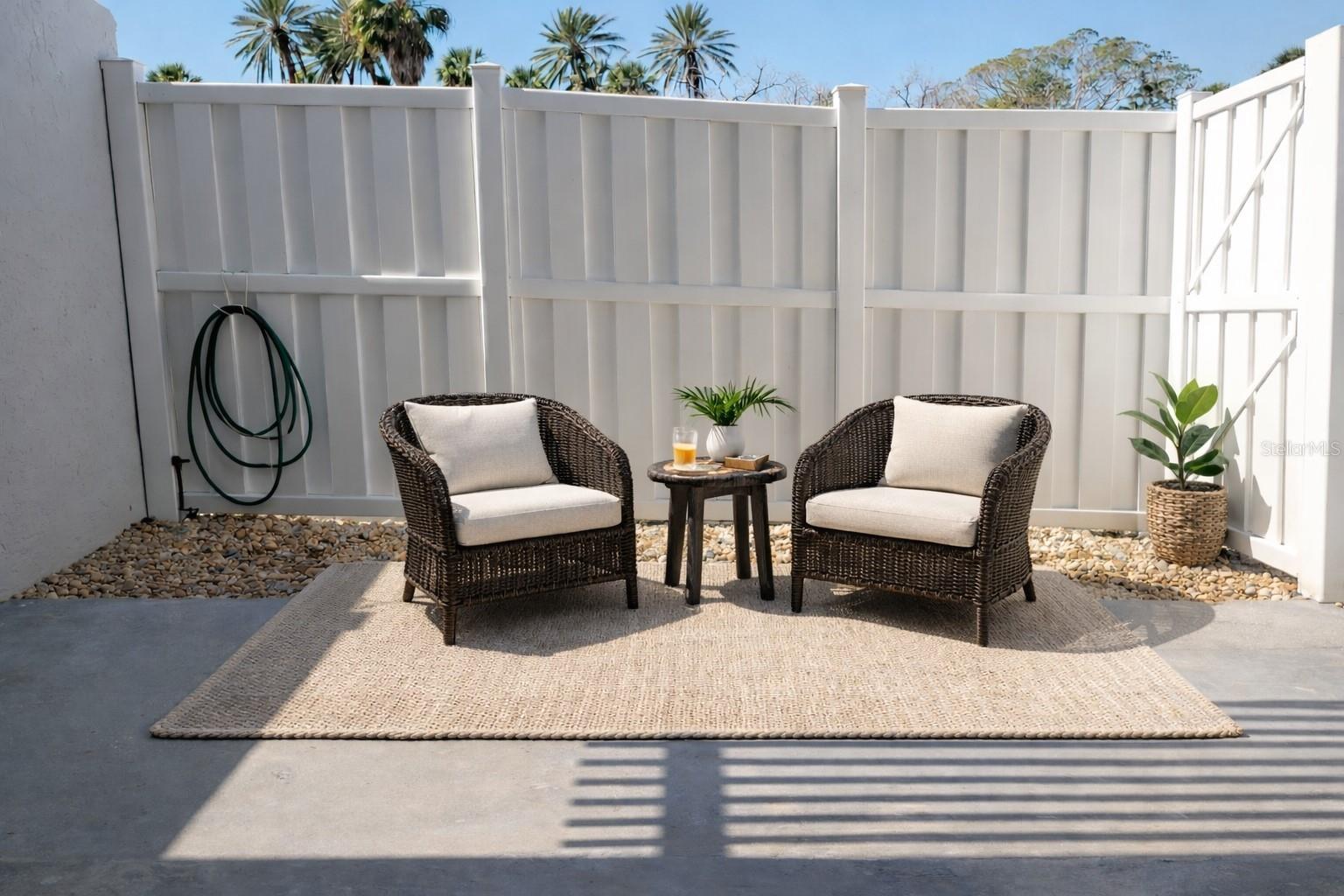 TREASURE ISLAND TENNIS & YACHT CLUB - Residential