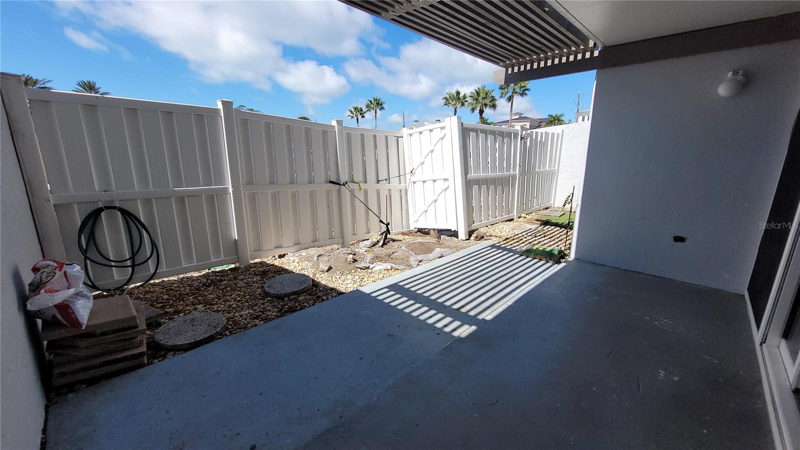 TREASURE ISLAND TENNIS & YACHT CLUB - Residential