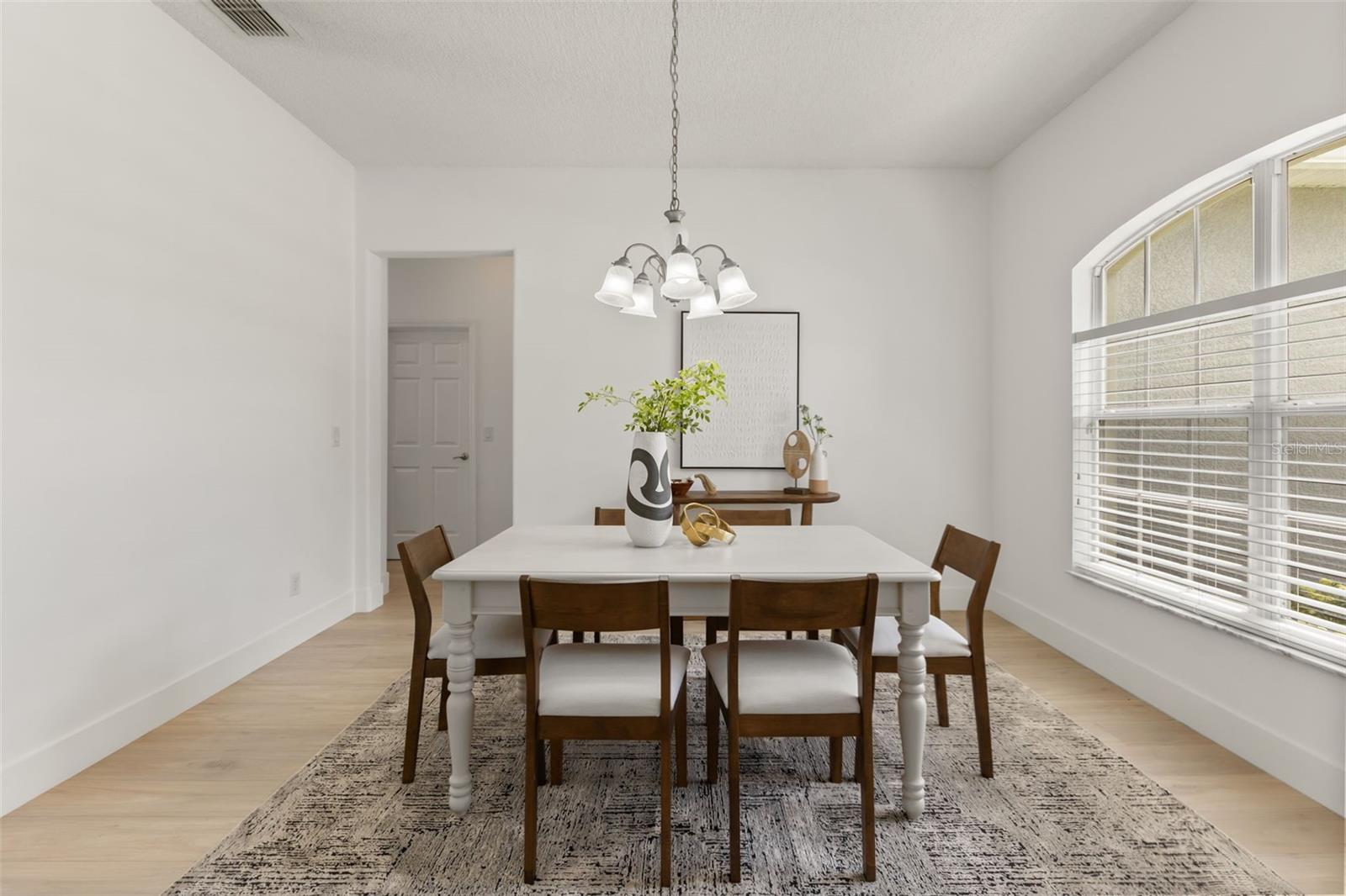 TIVOLI WOODS VILLAGE C 51 84 - Residential