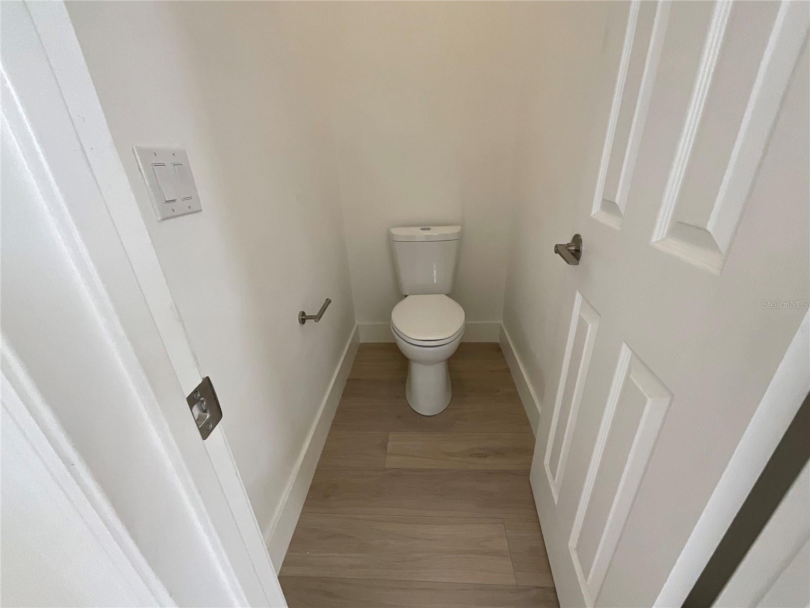 TIVOLI WOODS VILLAGE C 51 84 - Residential