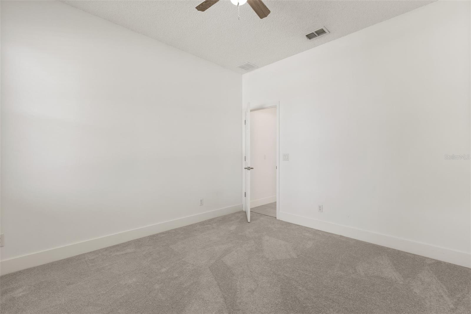 TIVOLI WOODS VILLAGE C 51 84 - Residential