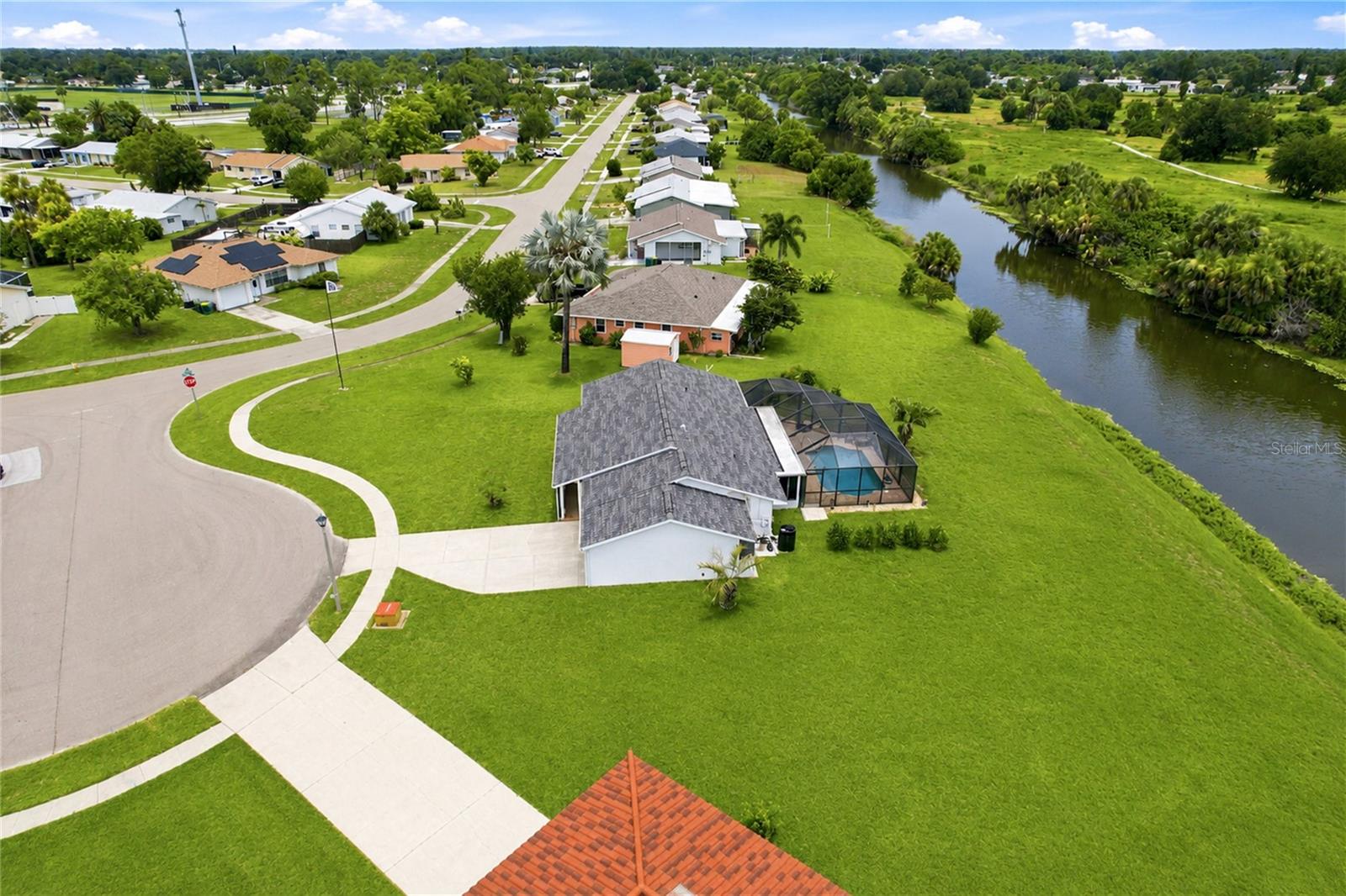 PORT CHARLOTTE GOLF CRSE SEC - Residential