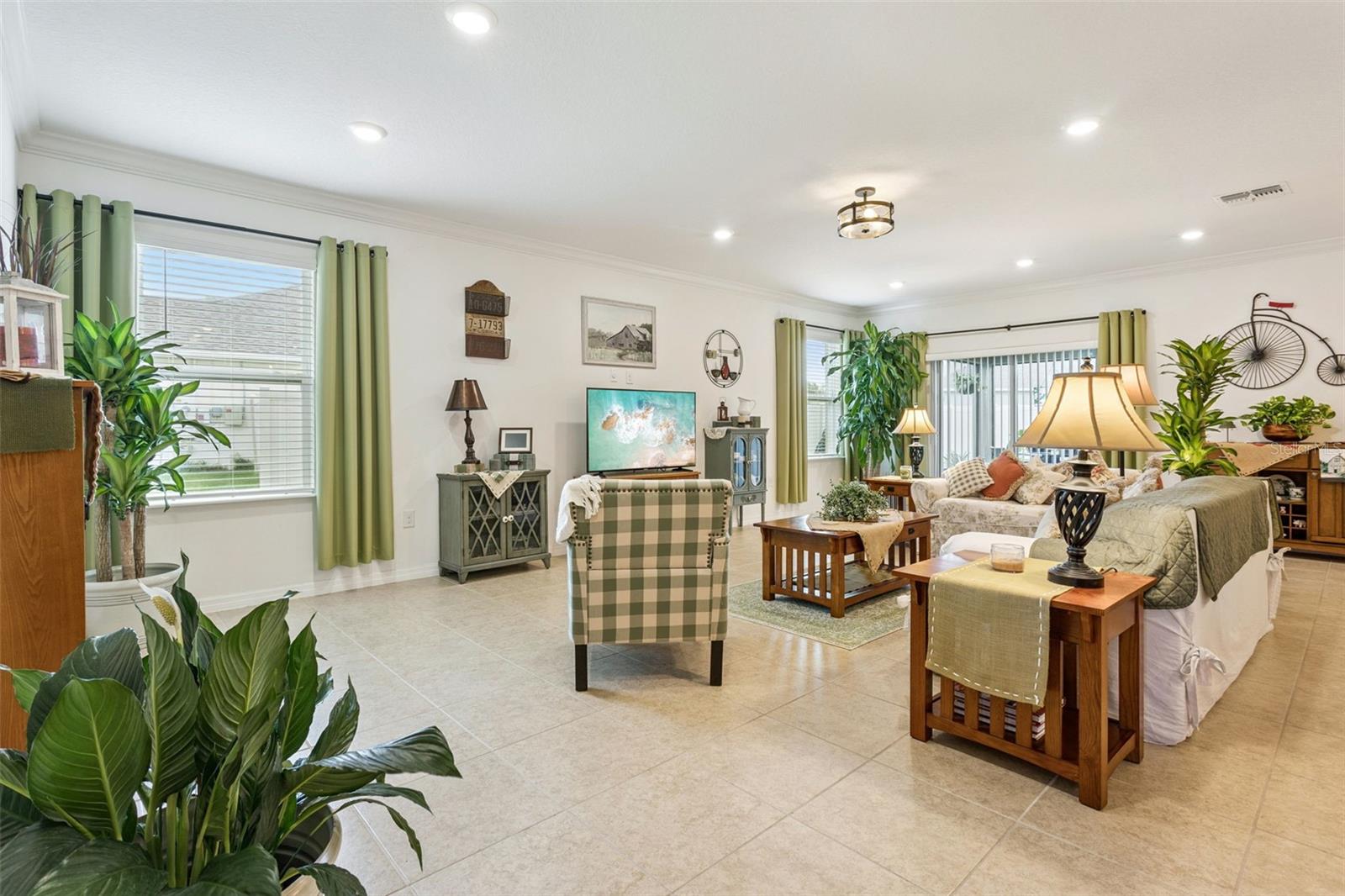 MARSH POINTE - Residential