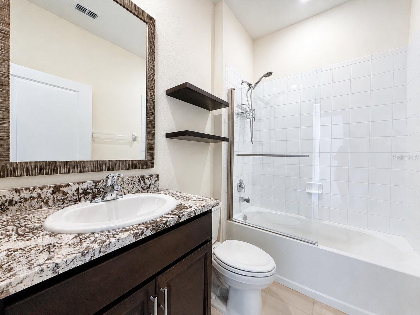 CEDARBROOK - Residential Lease