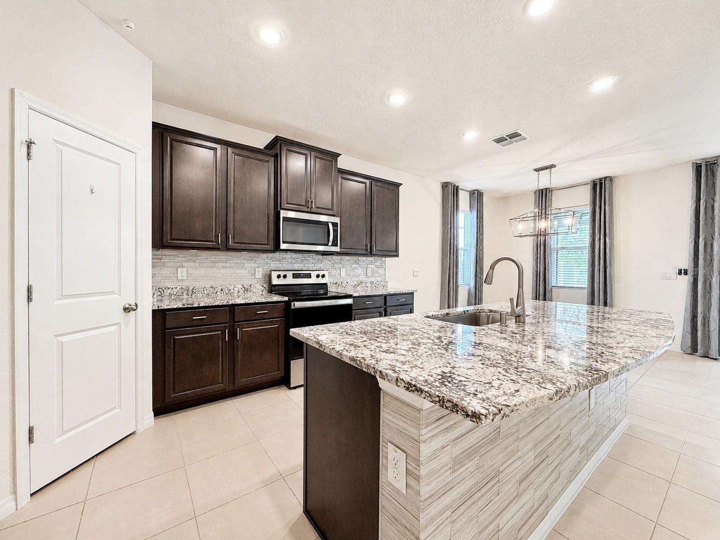 CEDARBROOK - Residential Lease