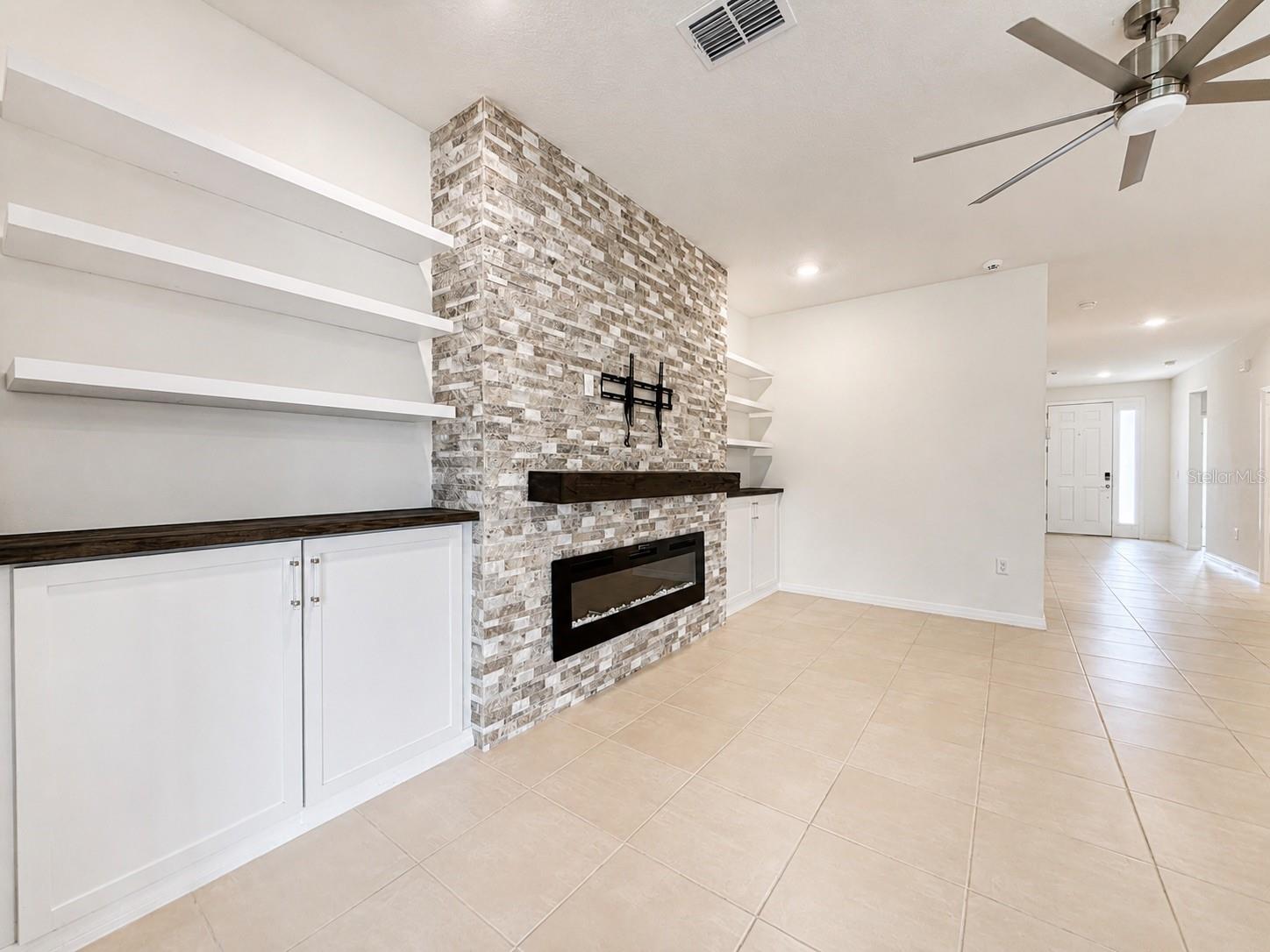 CEDARBROOK - Residential Lease