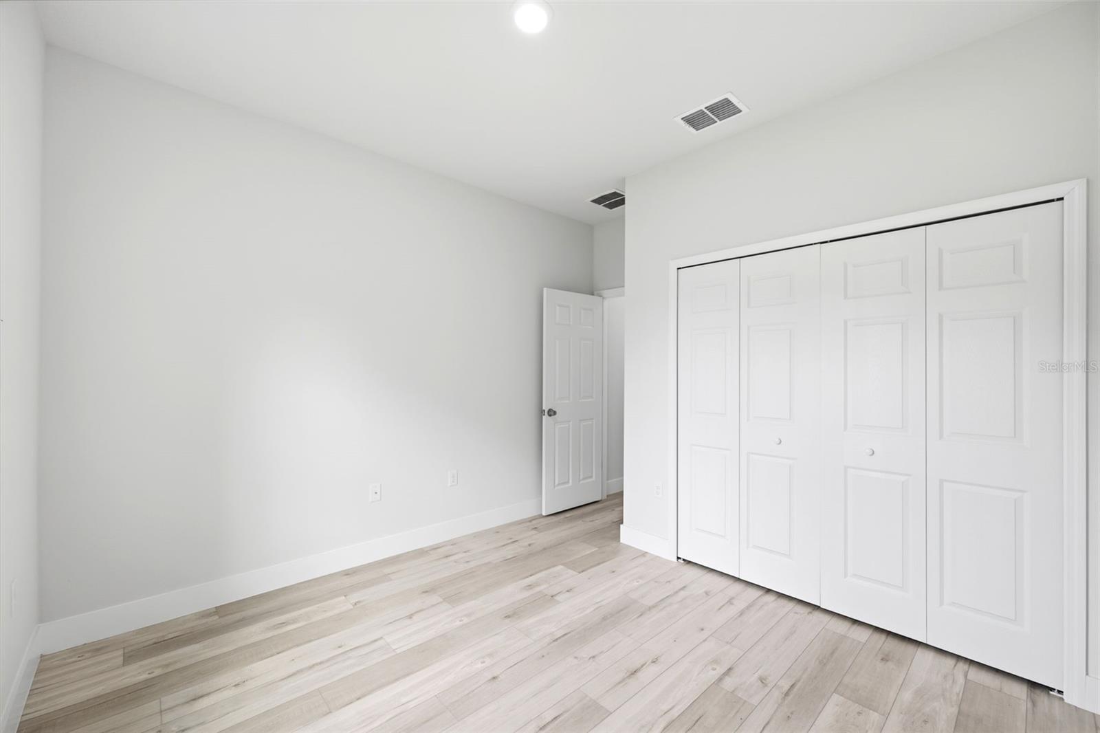 CITRUS SPGS UNIT 04 - Residential