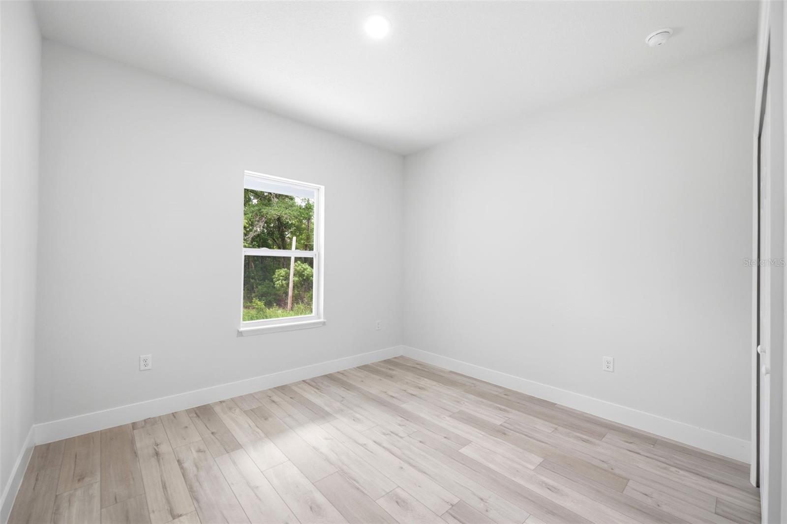 CITRUS SPGS UNIT 04 - Residential