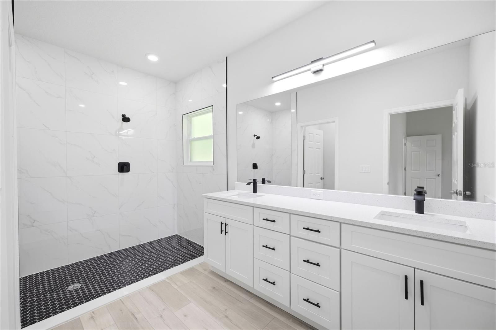 CITRUS SPGS UNIT 04 - Residential