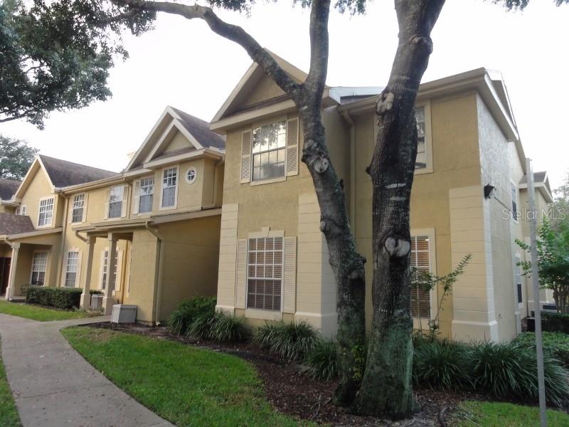 CRESCENT PLACE AT LAKE LOTUS CONDO - Residential Lease